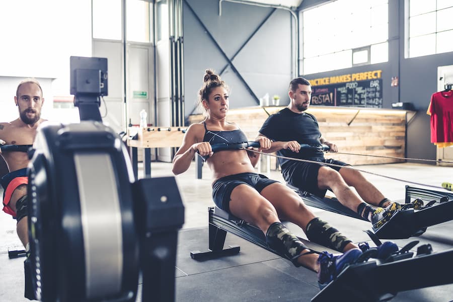 CrossFit a distância: exercícios e aulas online para o seu treino! - Rubber  Pisos